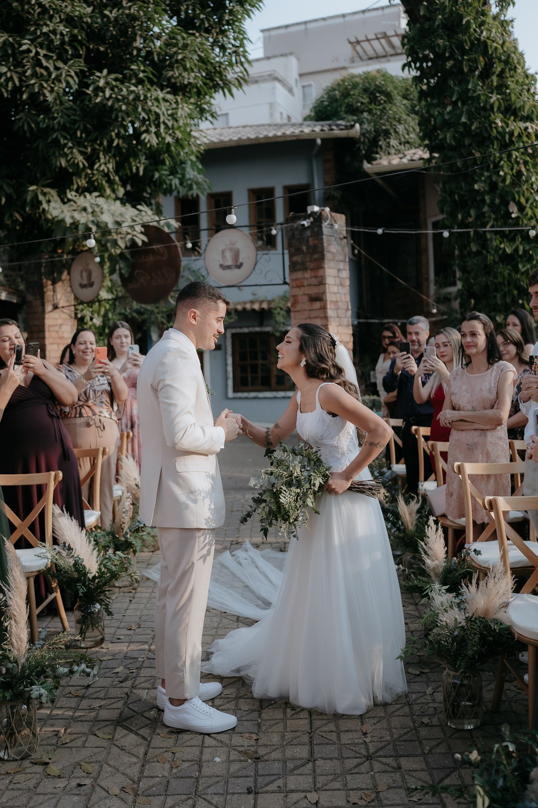 Debora e Andre. Edu e Josi Fotografia de Casamento em Belo Horizonte | Fotos Naturais