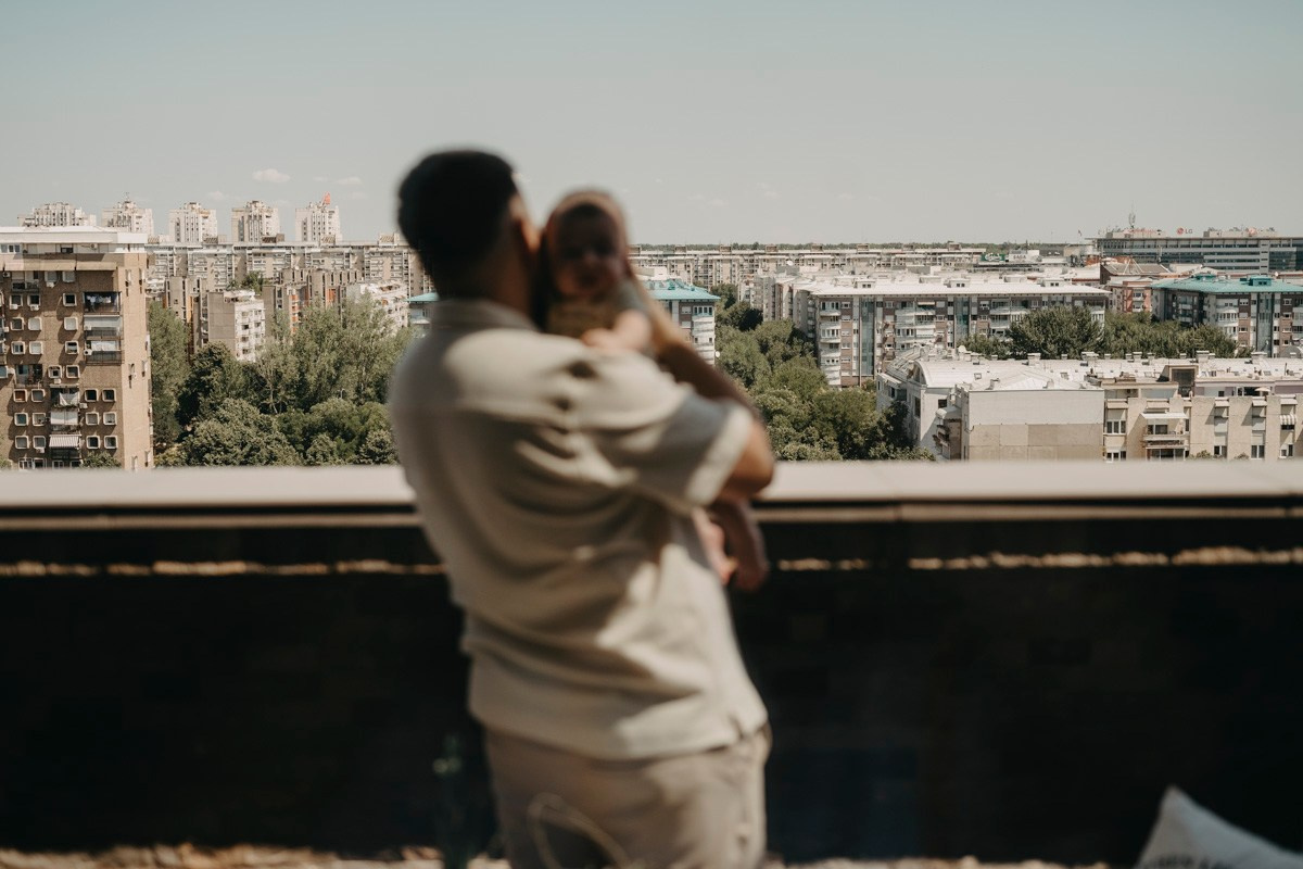 Jelena, Uros i Vasilije / porodicno fotografisanje kod kuce. Deciji i porodicni fotograf u Beogradu Oksana Skendzic