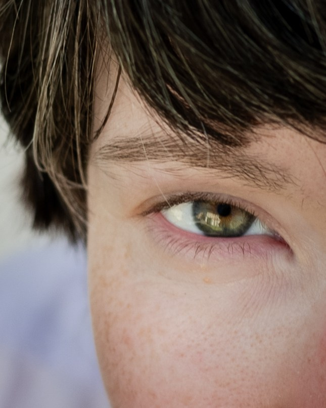 ASSA. A SMALL WALKING IN PORTO. Anastasiia Antoniuk portrait, family and couple photographer, Portugal