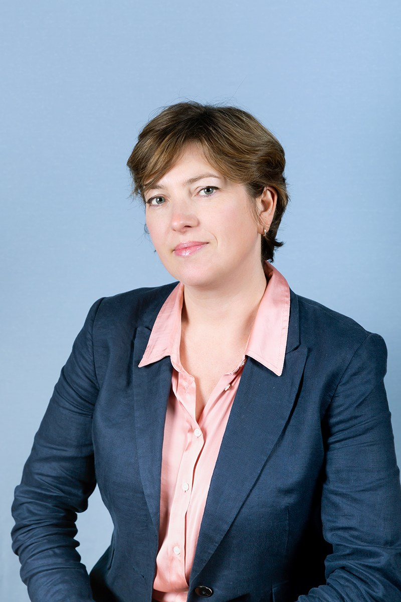 ProfessionalHeadshots. Photographer is San Jose, Iryna Novosyolova