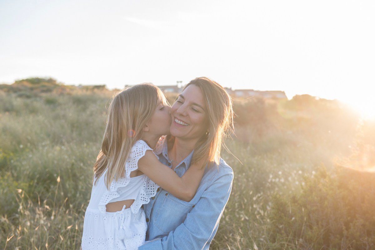 Madres. Fotografia de familias en Alicante Mónica Santonja