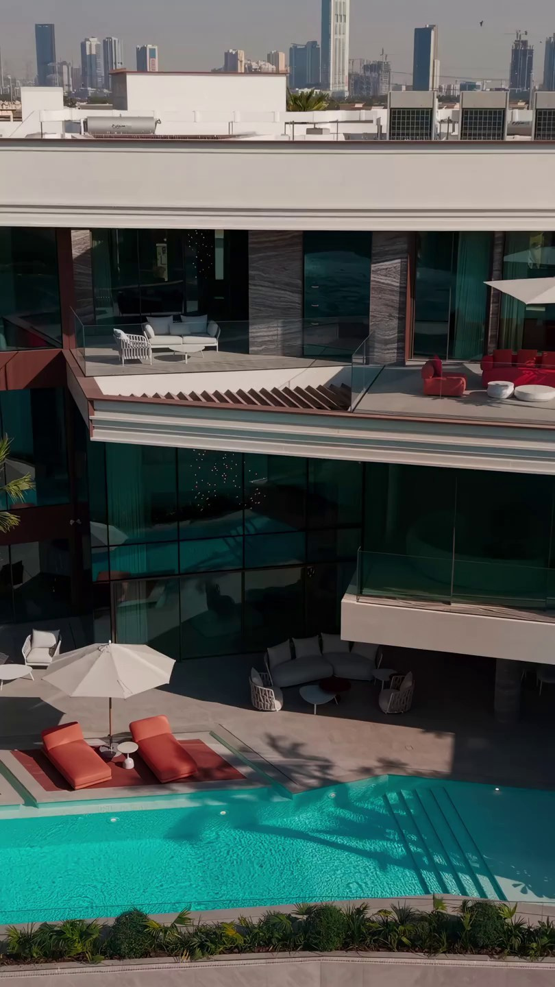 Portfolio Video. Vitalii Honiukov | Photography production based in Dubai, UAE