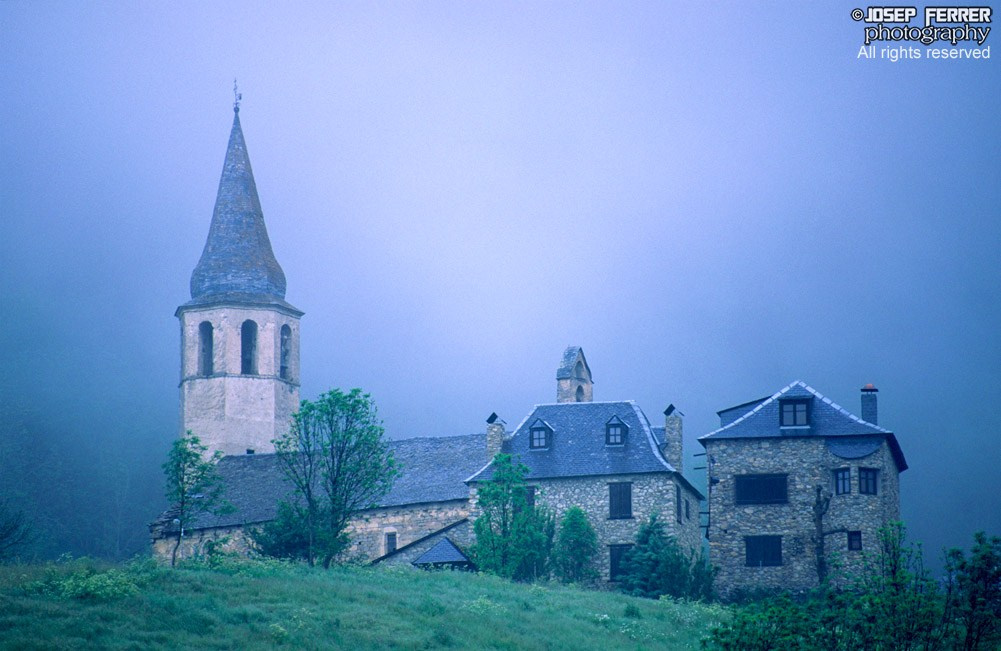 Unha village, Val d'Aran, Catalunya