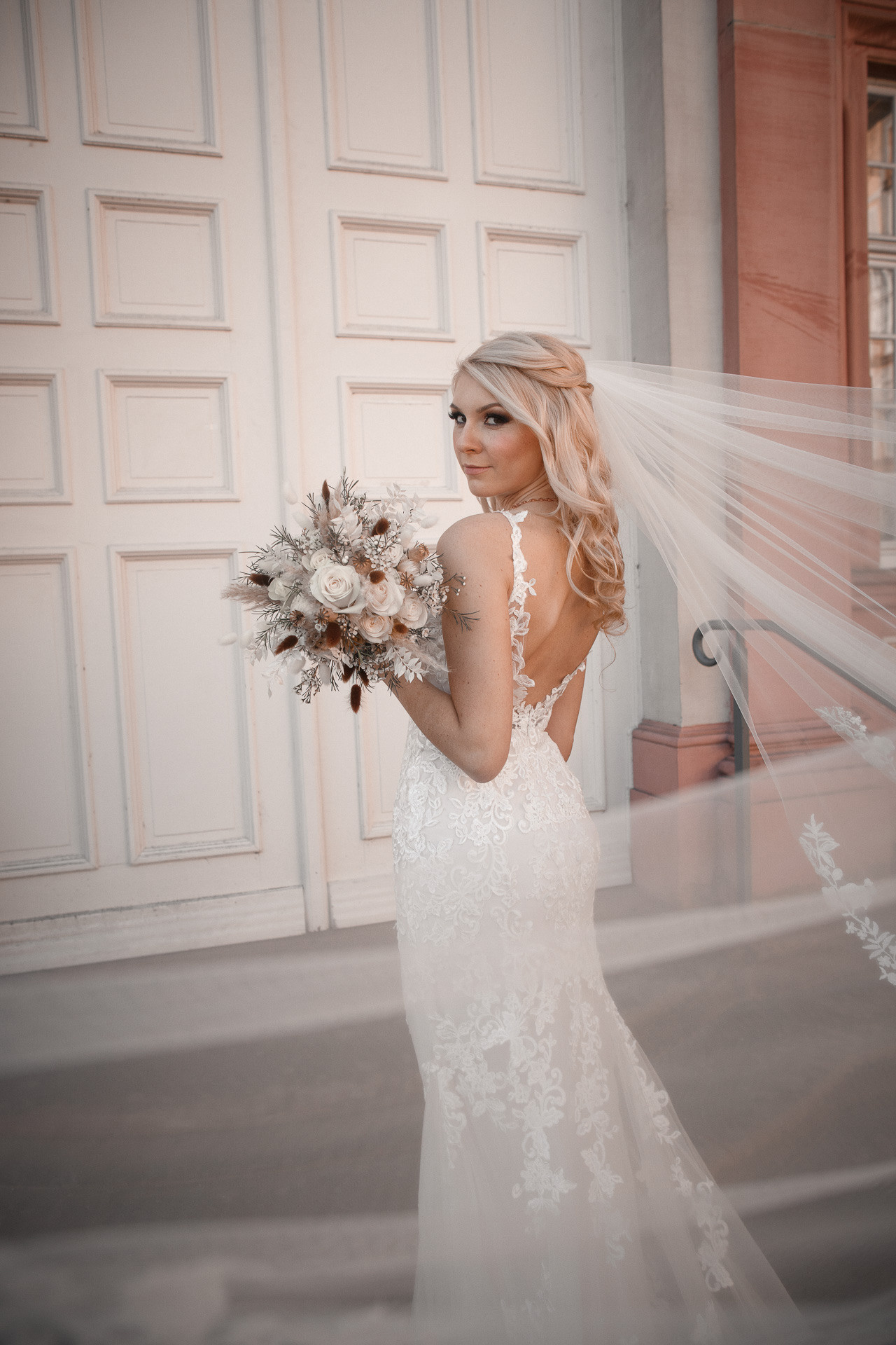 Hochzeit Schloss Bruchsal – Ilona & Viktor | Hochzeitsfotos & Video