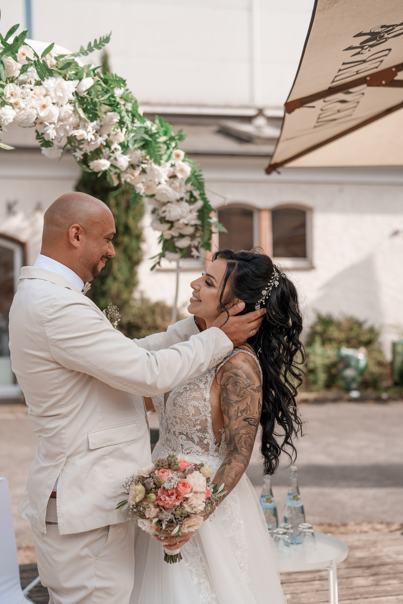Freie Trauung Karlsruhe – Vanessa & Frederick | Hochzeitsfotograf & Video