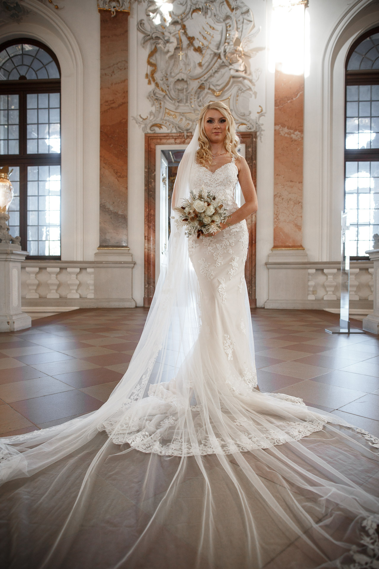 Hochzeit Schloss Bruchsal – Ilona & Viktor | Hochzeitsfotos & Video