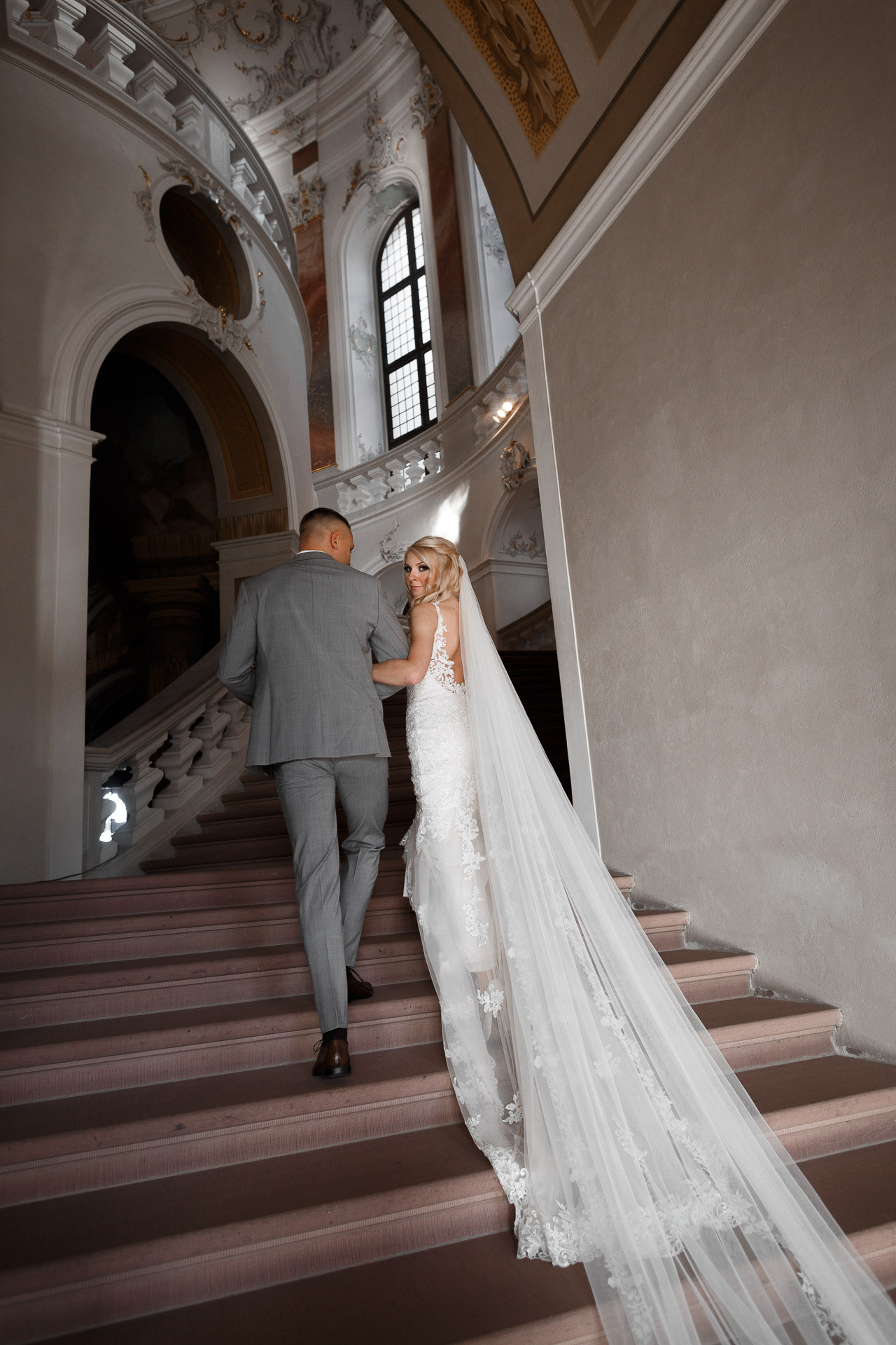 Hochzeit Schloss Bruchsal – Ilona & Viktor | Hochzeitsfotos & Video