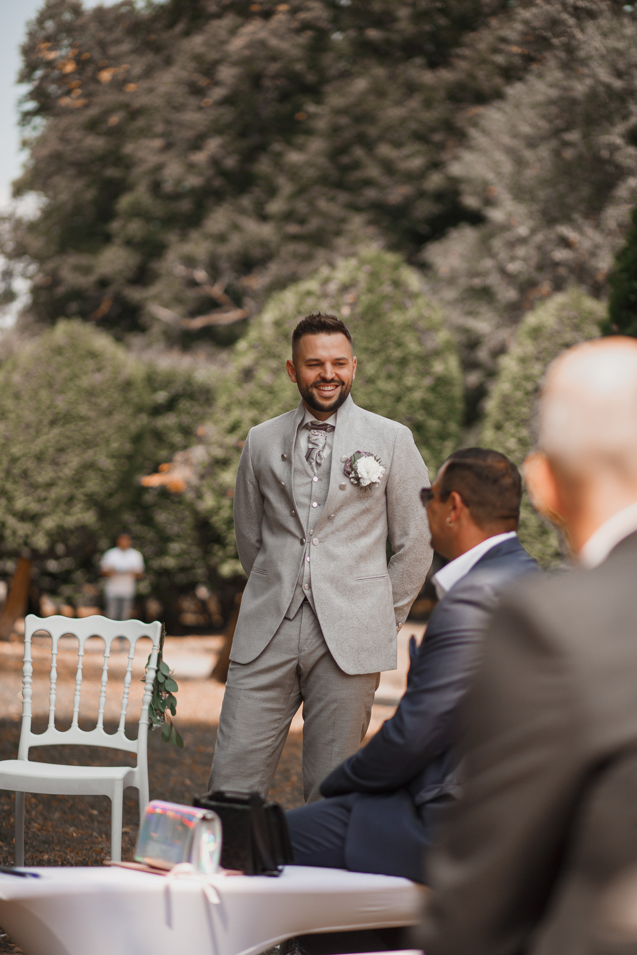 Freie Trauung Schloss Assumstadt – Laura & Robert | Hochzeitsfotos & Videos