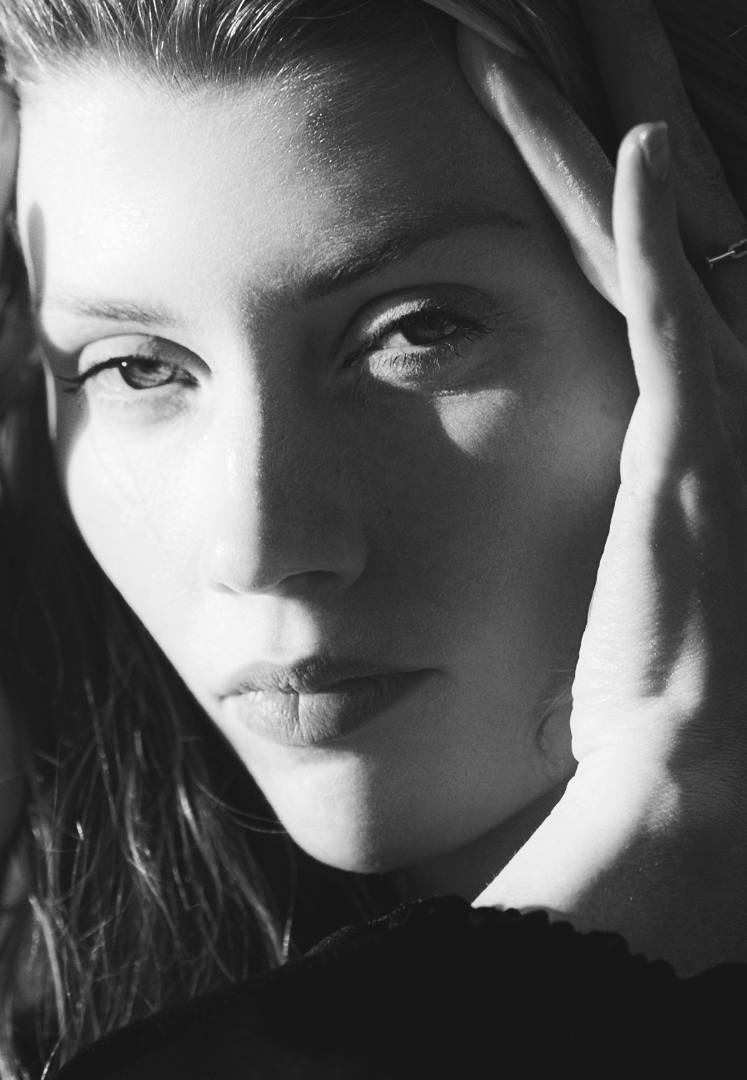 Portraits BW. Sandra Garanca Portrait and event photographer