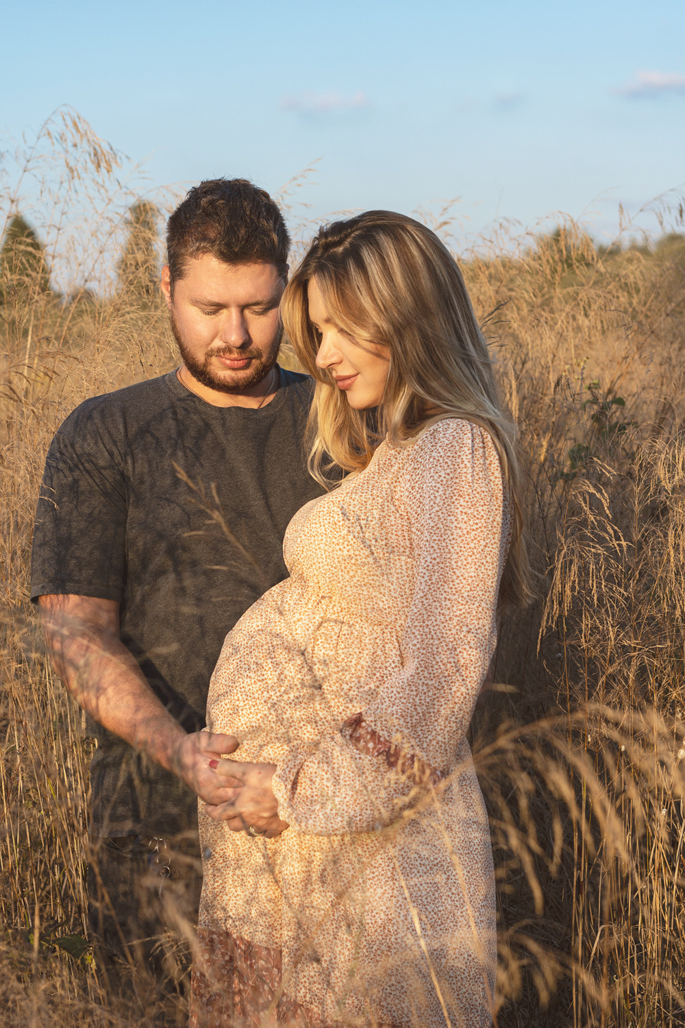 הריון. צילומי הריון, ניו בורן, גיל שנה בראשון לציון -Jenya Rosso Photography