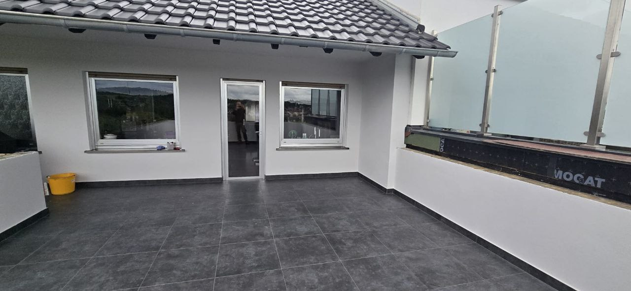 Terrassen. Renobau Merzig, Luxemburg, Saarbrücken, Trier