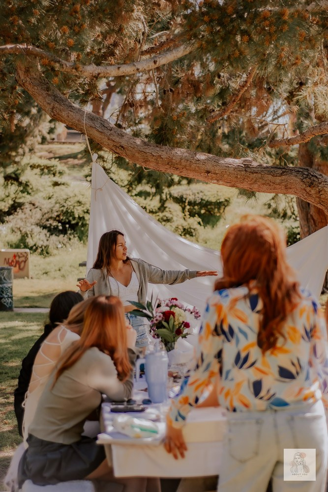 Picnic. Professional portrait photographer in Los Angeles | Axenia Haritonova