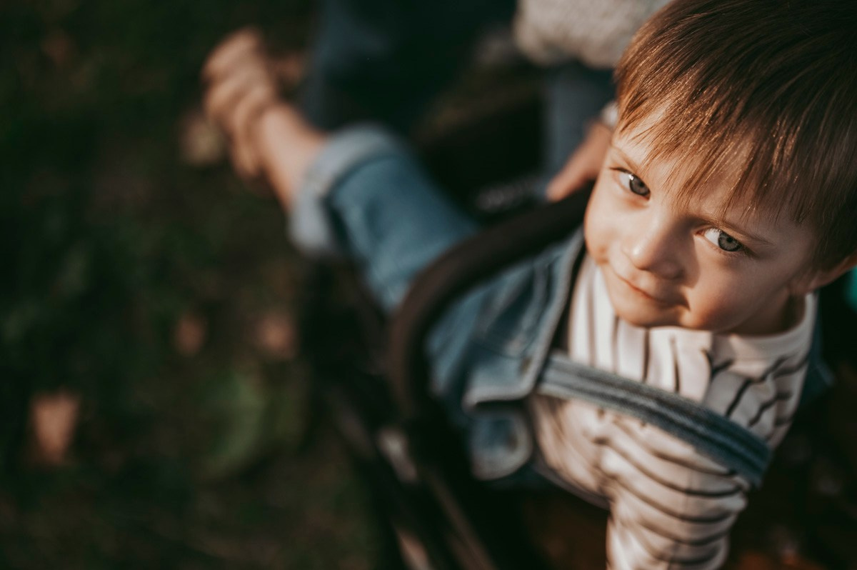 Aleksandra, Filip, Lion i Luka / PORODICNOFOTOGRAFISANJE napolju. Deciji i porodicni fotograf u Beogradu Oksana Skendzic