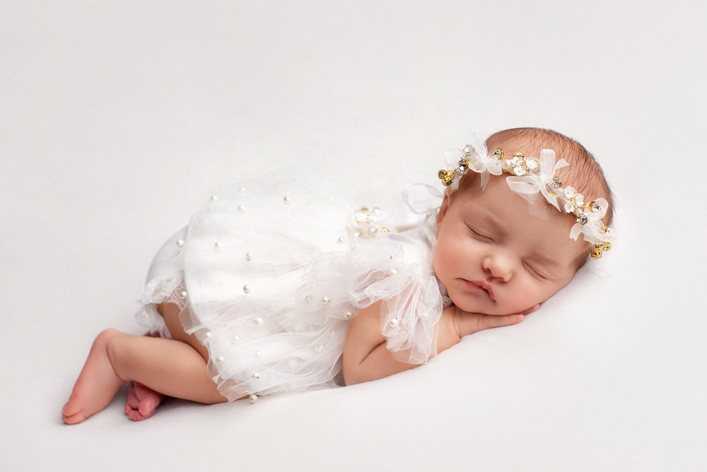 Sesja noworodkowa dla dziewczynki w Trójmieście - Natalia Lucko