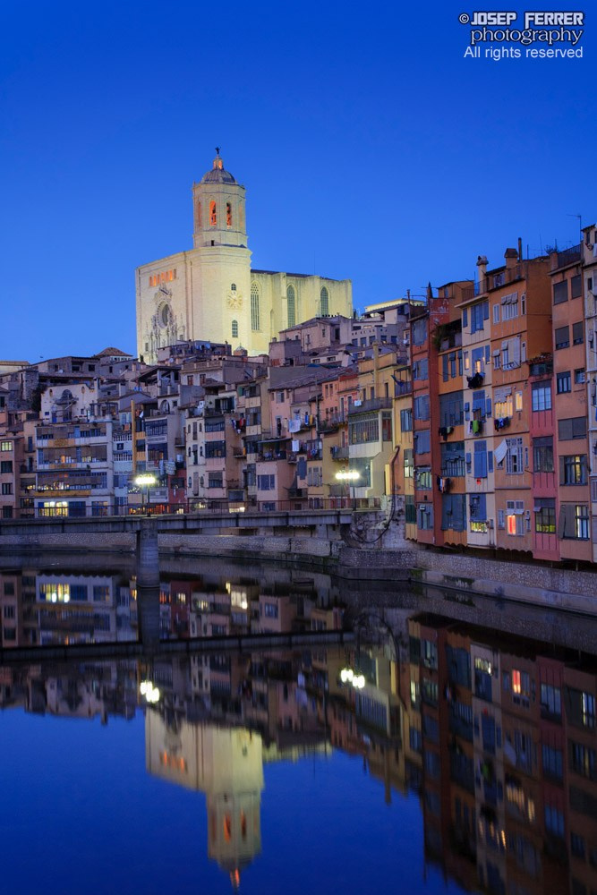 Girona (l'hora blava), Catalunya