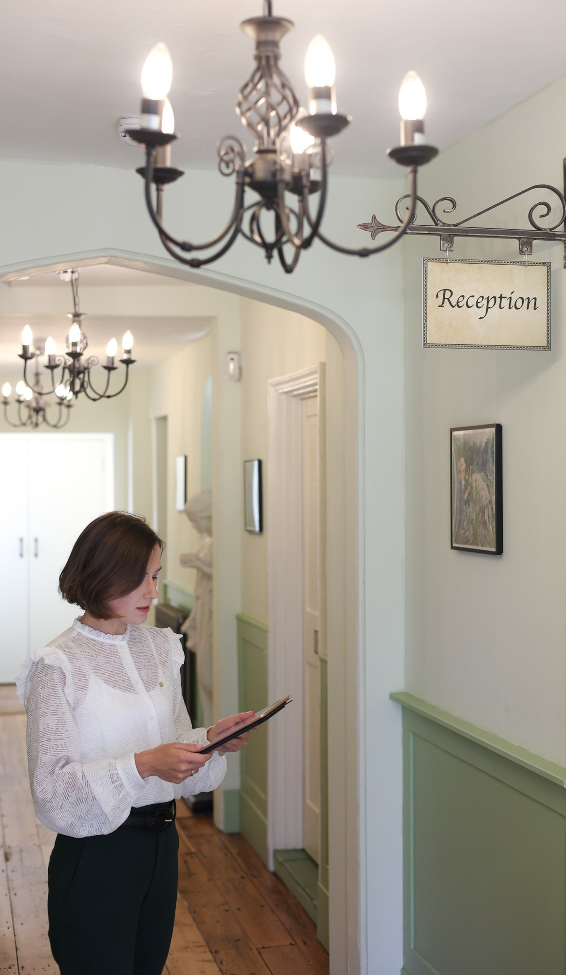 CHINESE ACUPUNCTURE — DR ANNA. Main