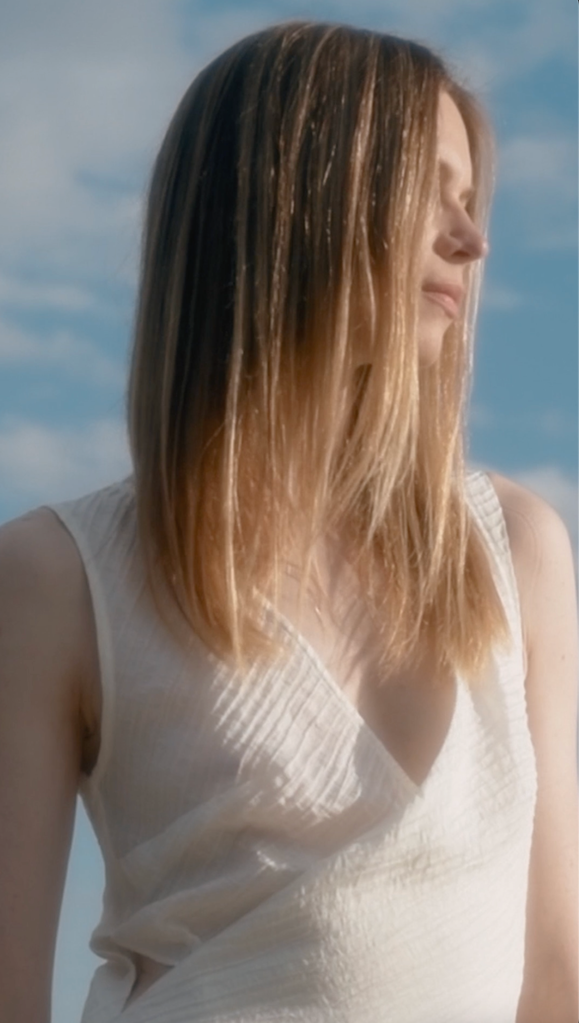 Promotional campaign for clothing brand. Minimalist brand photographer & videographer | Raw sincerity. Pure Form