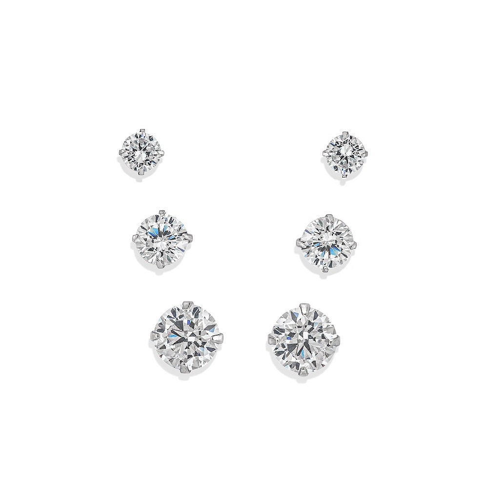 Dijamantske minđuša različitih veličina.