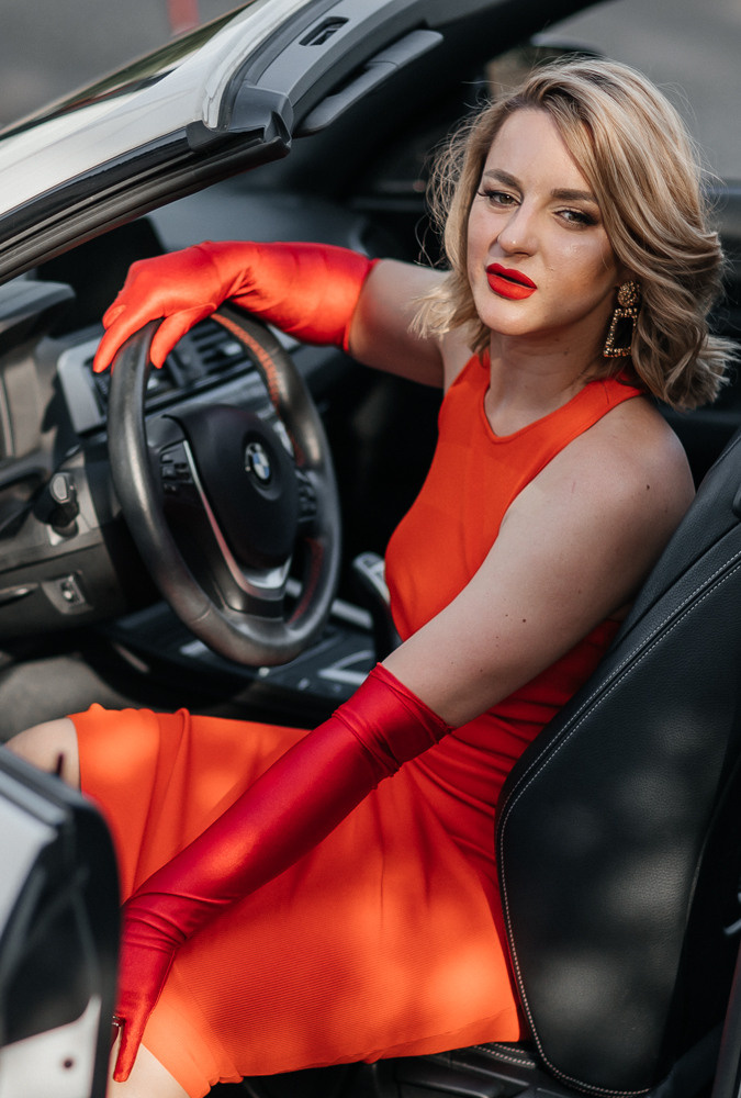 Red Girl. PHOTOgrapher Germany MARBURG