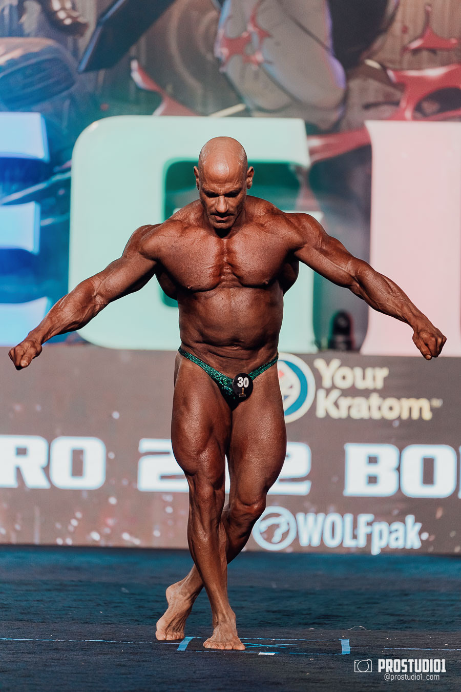 MEN’S FINAL IFBB PRO MASTERS. Photo & Video Production Studio #1