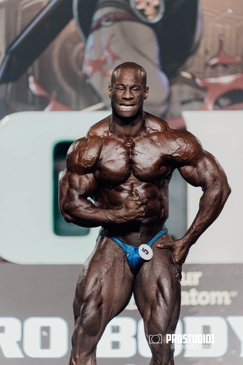 PRO MEN’S BODYBUILDING LEGION SPORTS FEST. Photo & Video Production Studio #1