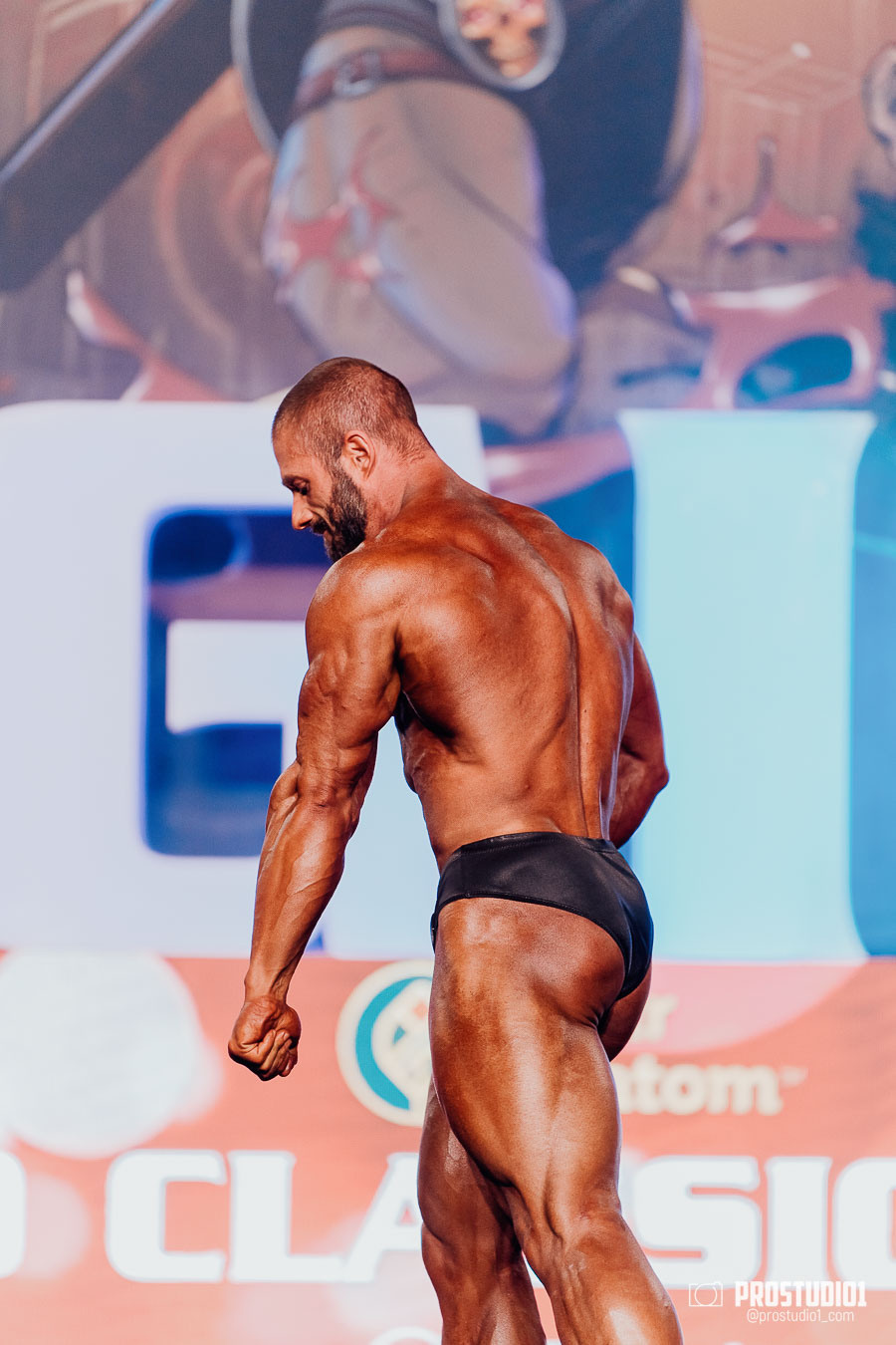 MEN’S FINAL IFBB PRO MASTERS. Photo & Video Production Studio #1