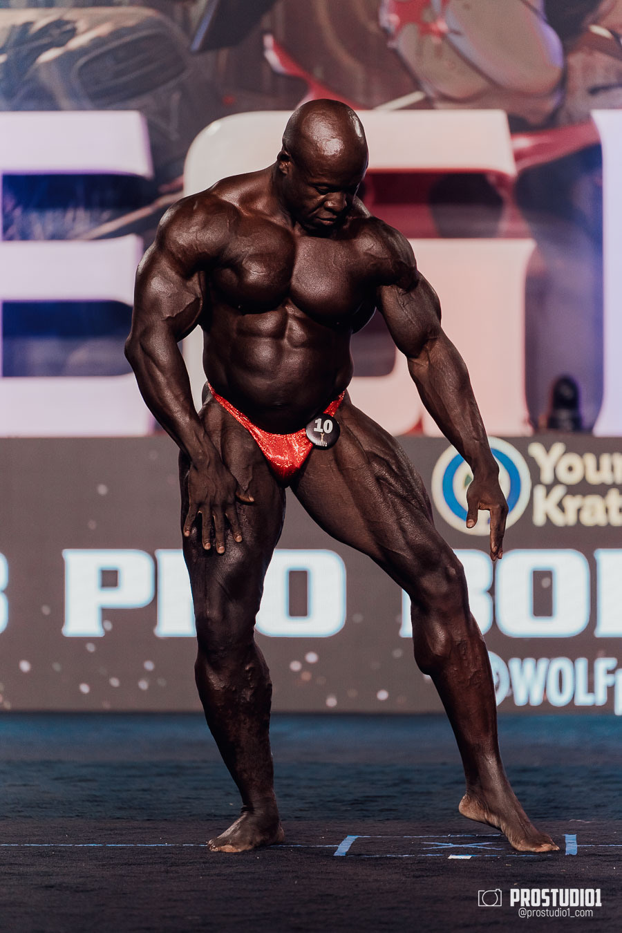 MEN’S FINAL IFBB PRO MASTERS. Photo & Video Production Studio #1