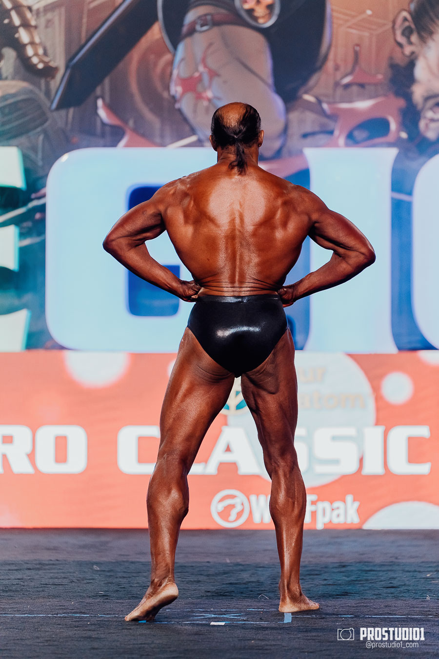 MEN’S FINAL IFBB PRO MASTERS. Photo & Video Production Studio #1