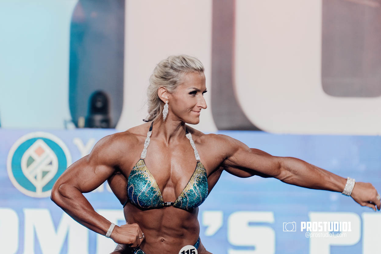 PRO WOMEN’S PHYSIQUE LEGION SPORTS FEST. Photo & Video Production Studio #1