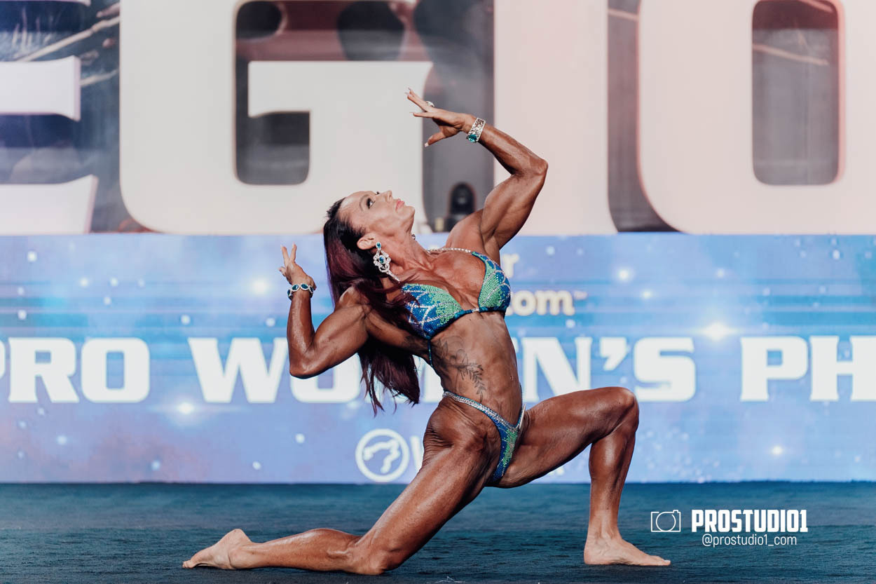 PRO WOMEN’S PHYSIQUE LEGION SPORTS FEST. Photo & Video Production Studio #1