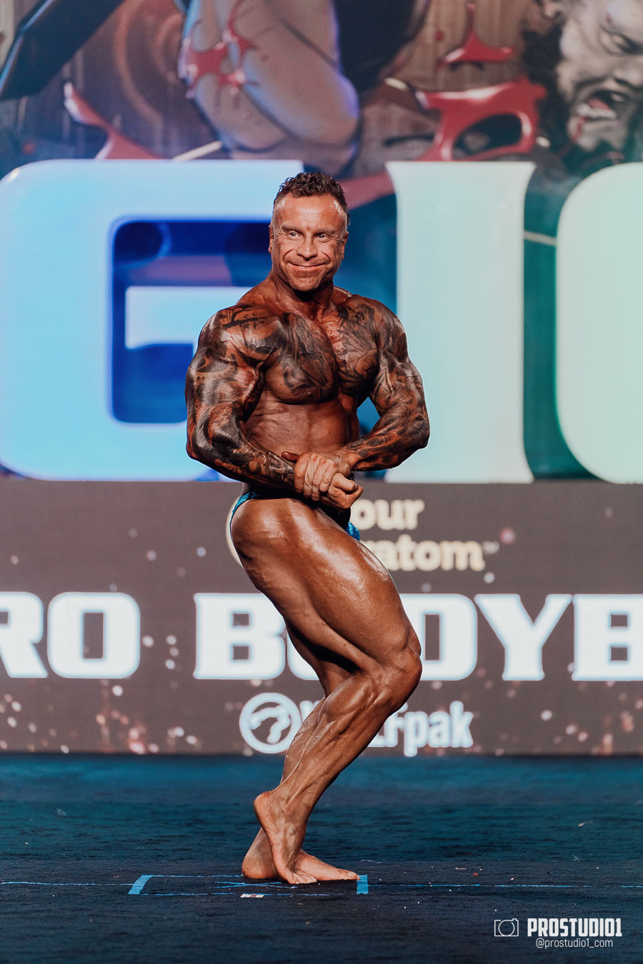 MEN’S FINAL IFBB PRO MASTERS. Photo & Video Production Studio #1