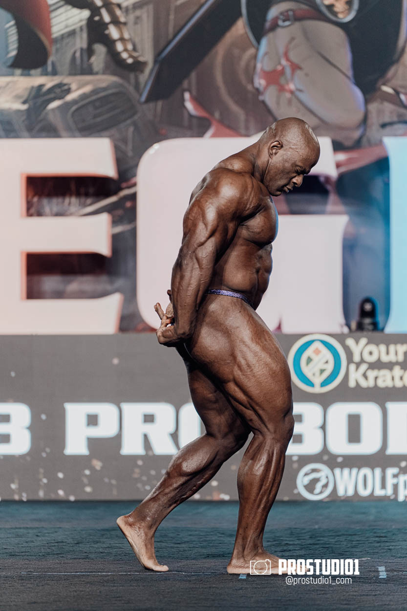 PRO MEN’S BODYBUILDING LEGION SPORTS FEST. Photo & Video Production Studio #1