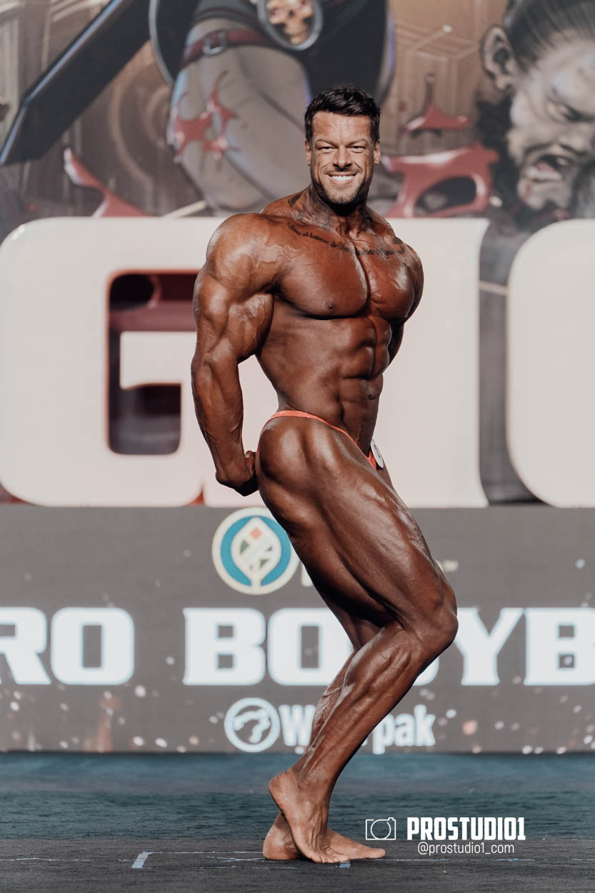 PRO MEN’S BODYBUILDING LEGION SPORTS FEST. Photo & Video Production Studio #1