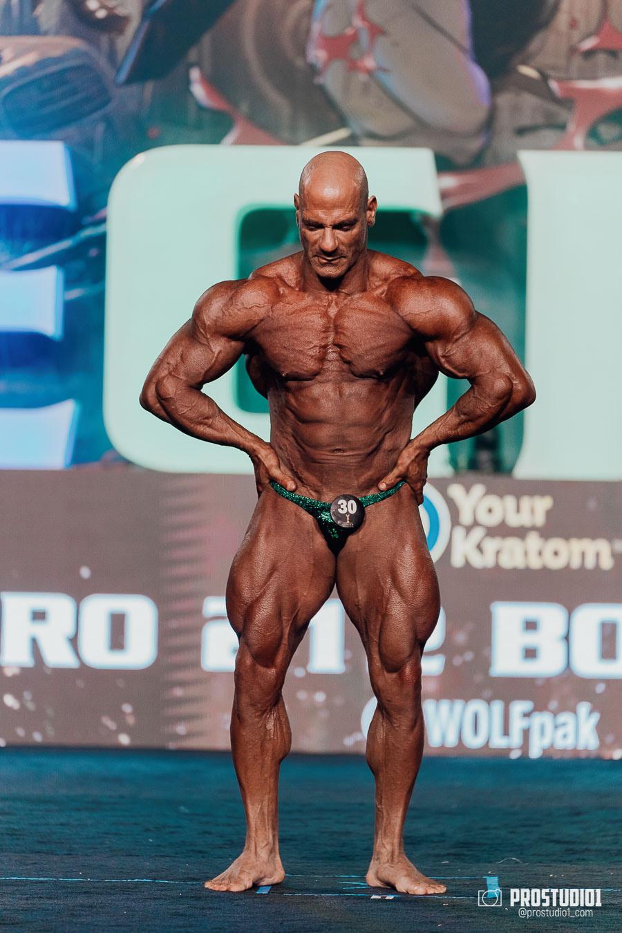 MEN’S FINAL IFBB PRO MASTERS. Photo & Video Production Studio #1