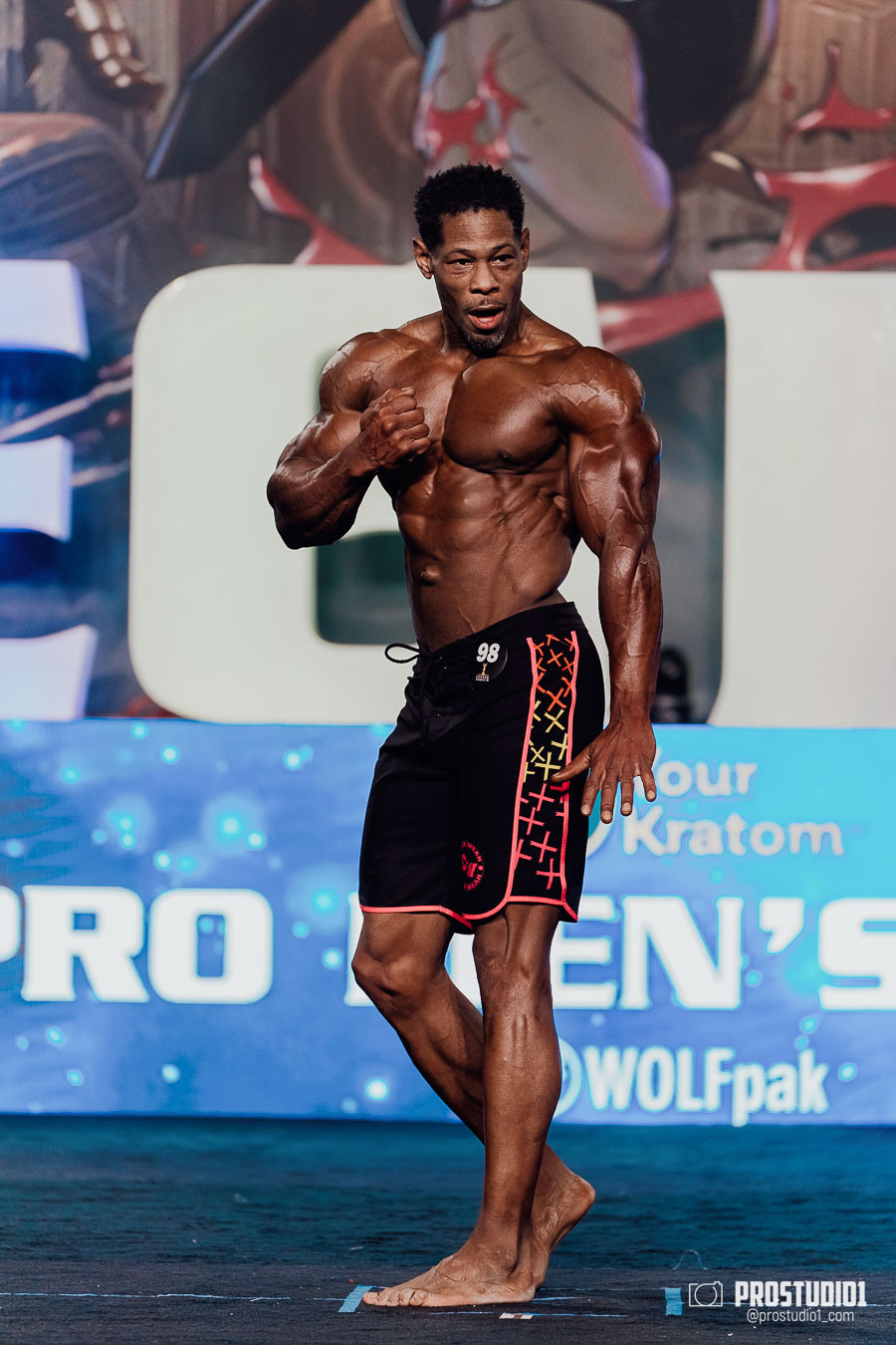 MEN’S FINAL IFBB PRO MASTERS. Photo & Video Production Studio #1