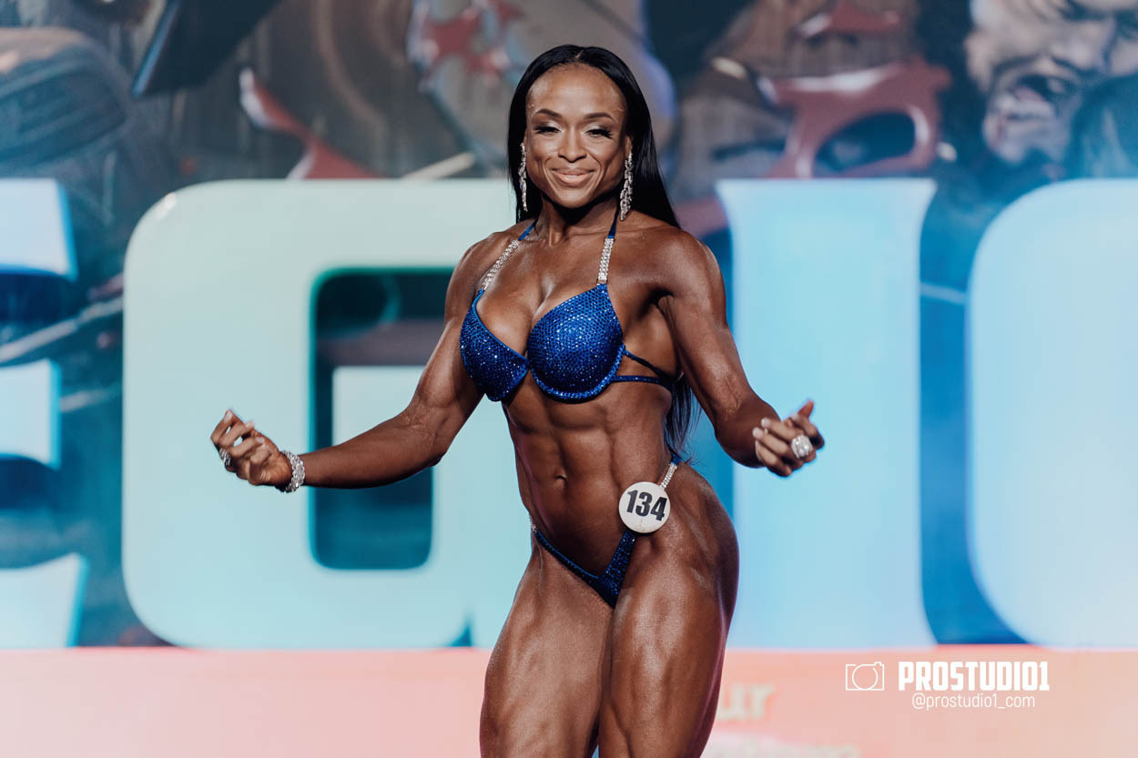 PRO WELLNESS LEGION SPORTS FEST. Photo & Video Production Studio #1