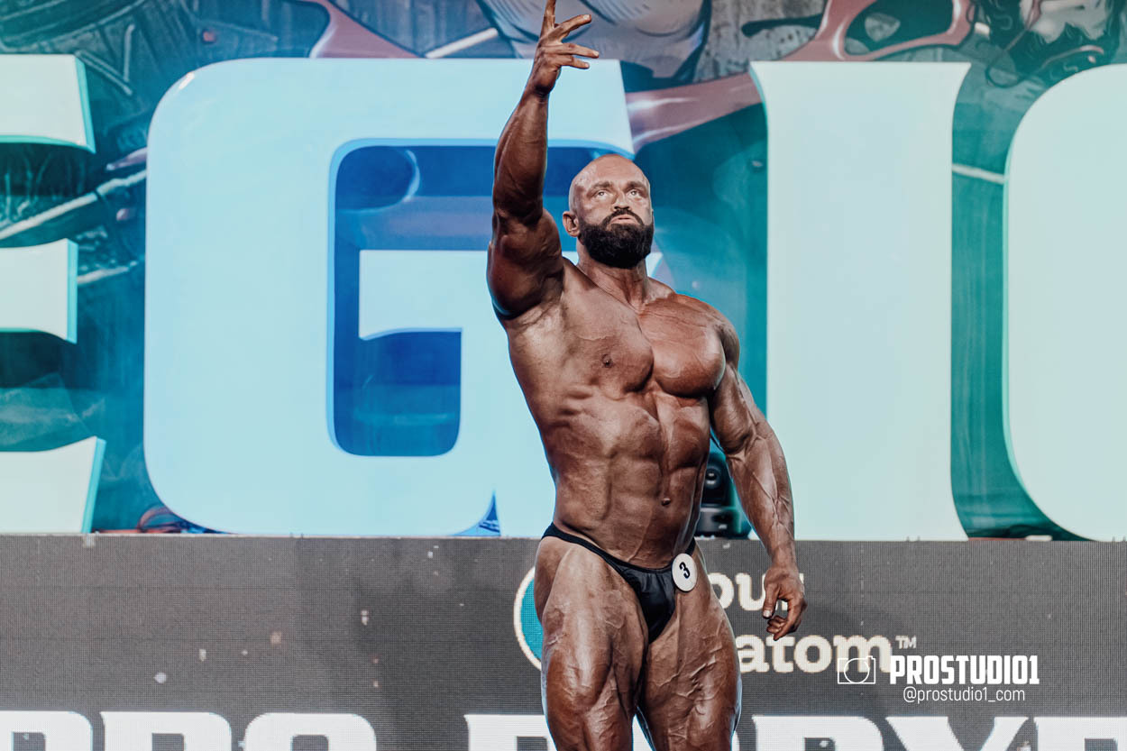 PRO MEN’S BODYBUILDING LEGION SPORTS FEST. Photo & Video Production Studio #1