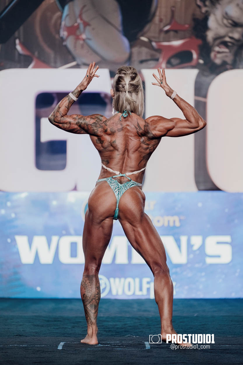 PRO WOMEN’S PHYSIQUE LEGION SPORTS FEST. Photo & Video Production Studio #1