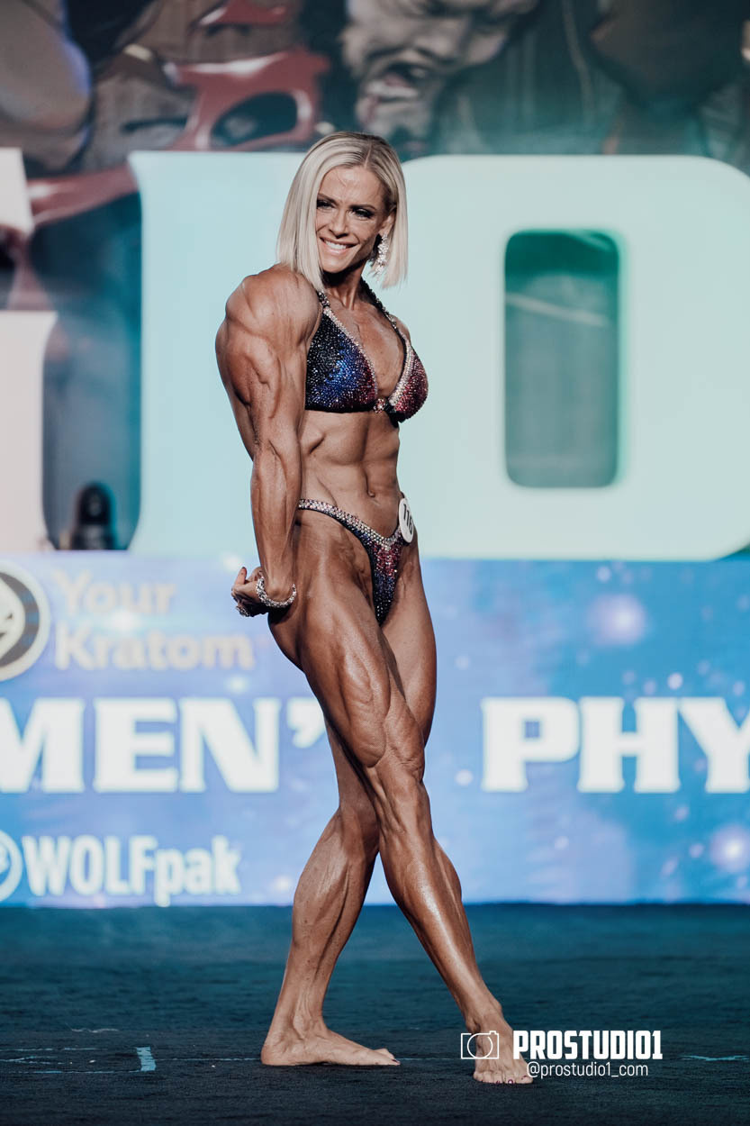 PRO WOMEN’S PHYSIQUE LEGION SPORTS FEST. Photo & Video Production Studio #1