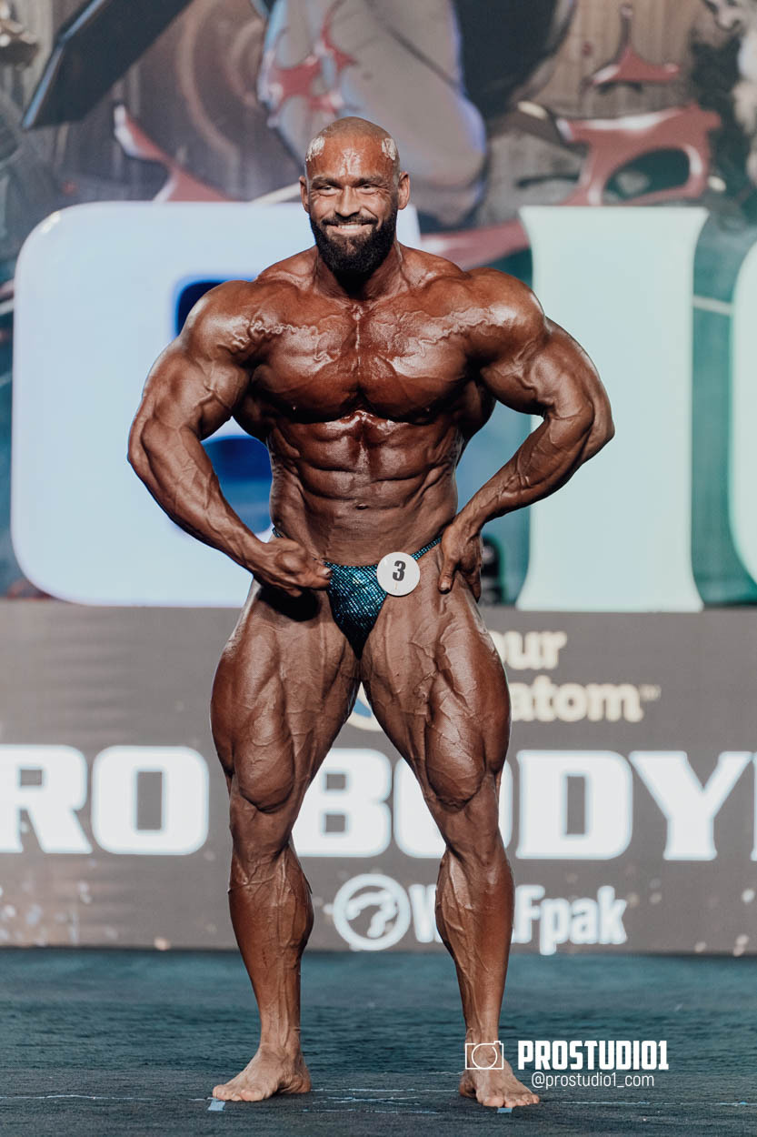 PRO MEN’S BODYBUILDING LEGION SPORTS FEST. Photo & Video Production Studio #1