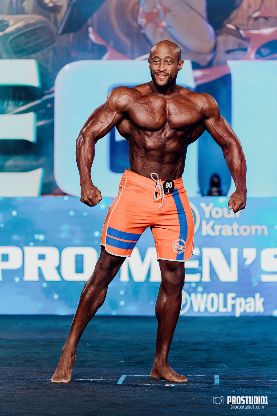 MEN’S FINAL IFBB PRO MASTERS. Photo & Video Production Studio #1