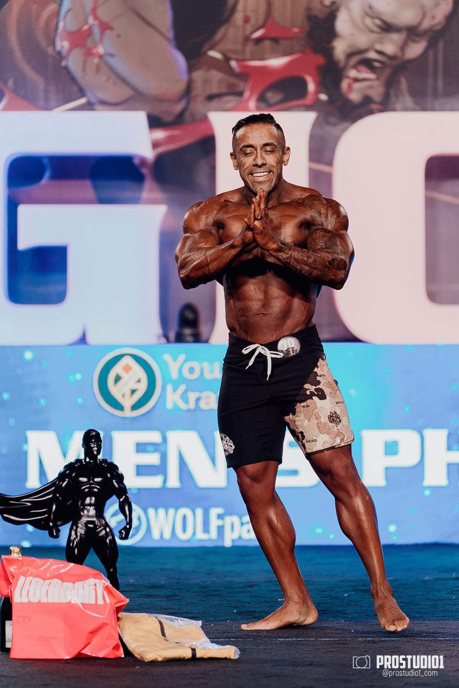 MEN’S FINAL IFBB PRO MASTERS. Photo & Video Production Studio #1