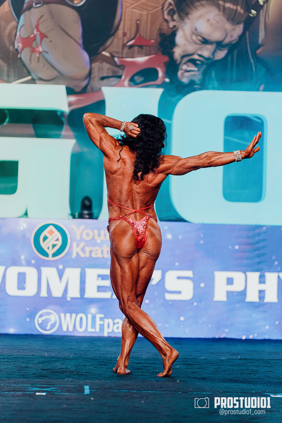 WOMEN’S FINAL IFBB PRO MASTERS. Photo & Video Production Studio #1