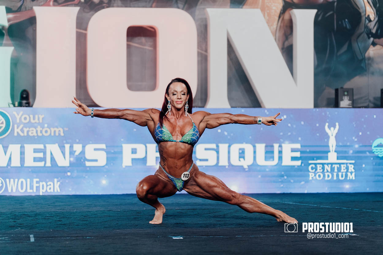 PRO WOMEN’S PHYSIQUE LEGION SPORTS FEST. Photo & Video Production Studio #1