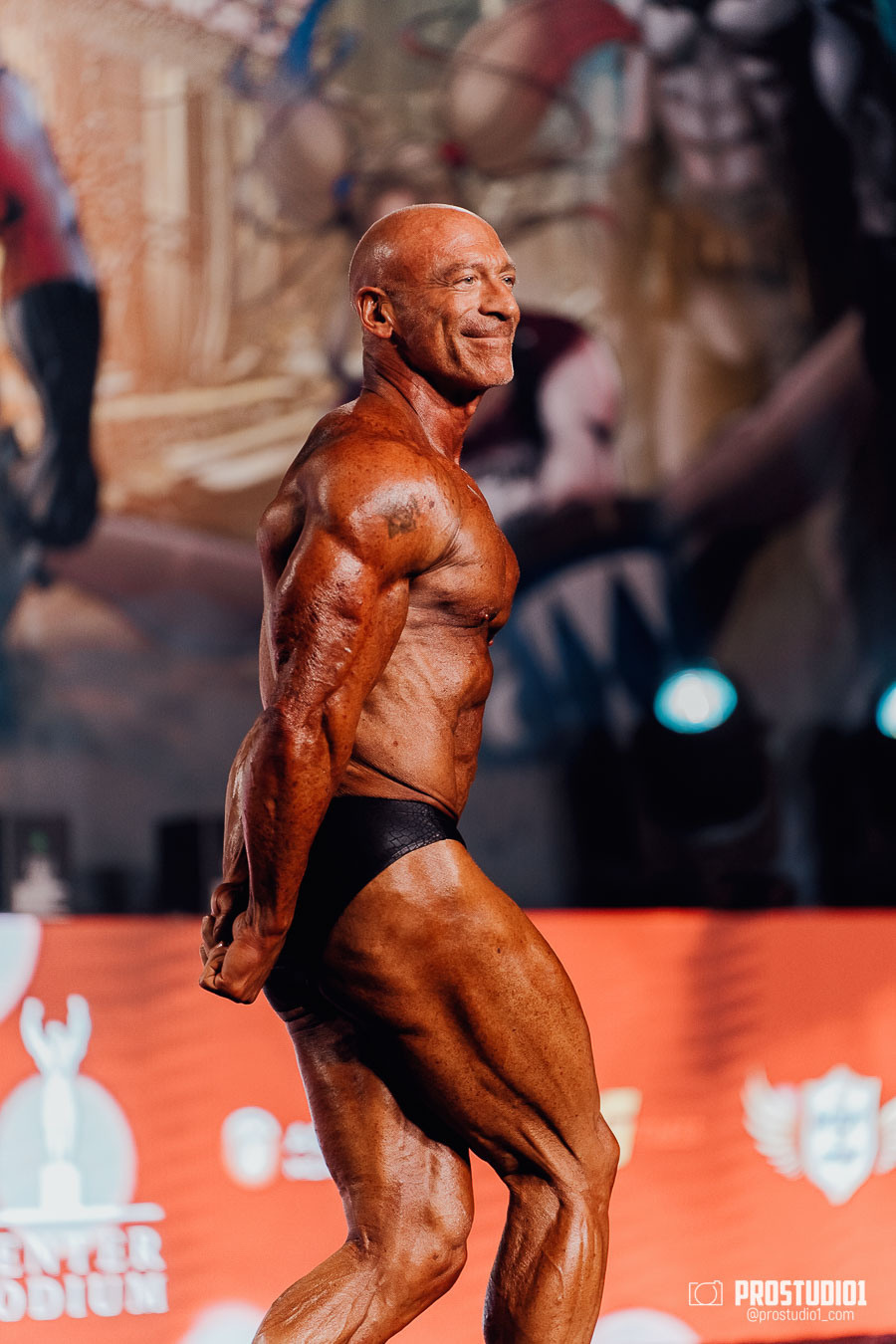 MEN’S FINAL IFBB PRO MASTERS. Photo & Video Production Studio #1