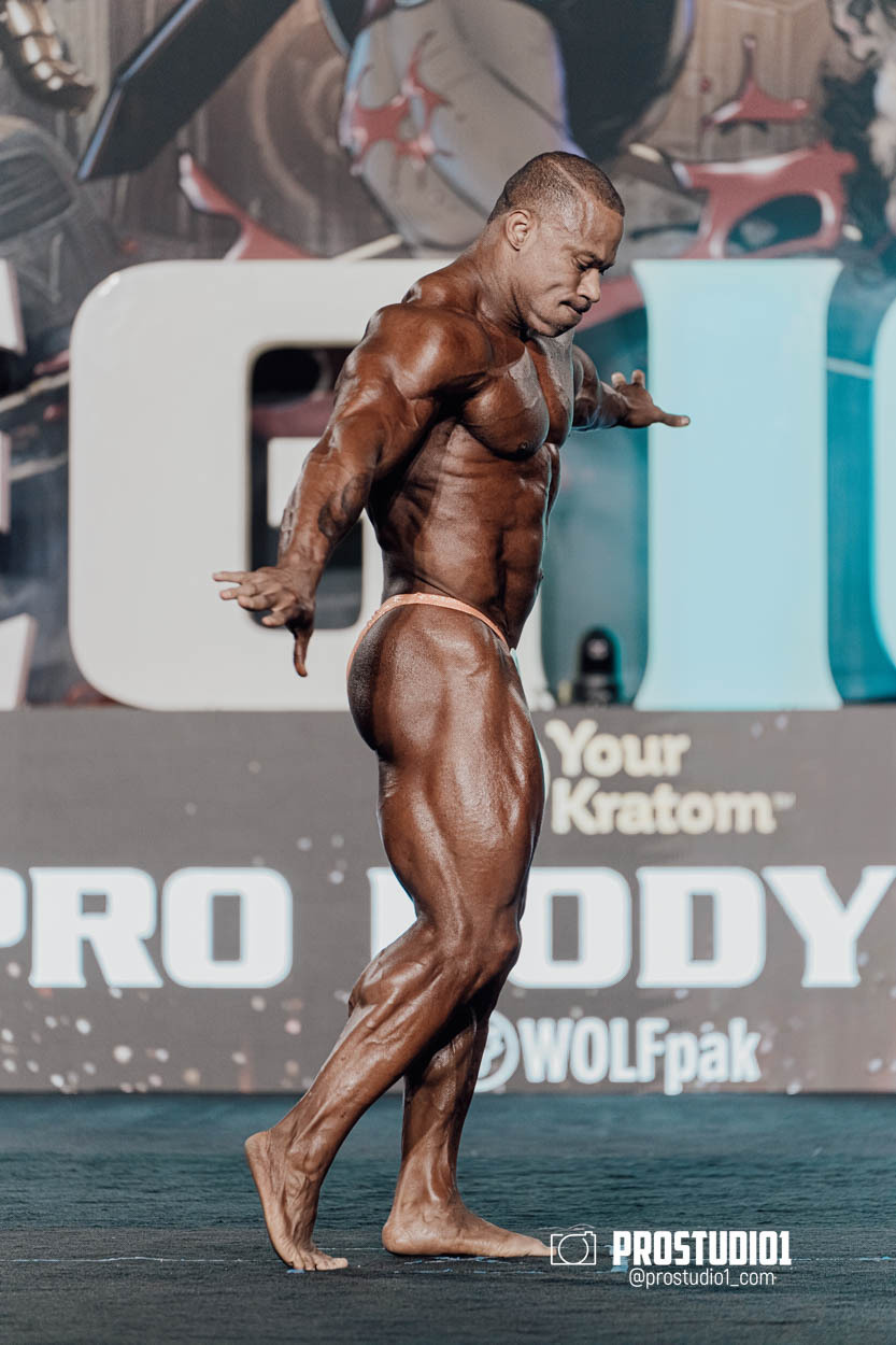 PRO MEN’S BODYBUILDING LEGION SPORTS FEST. Photo & Video Production Studio #1