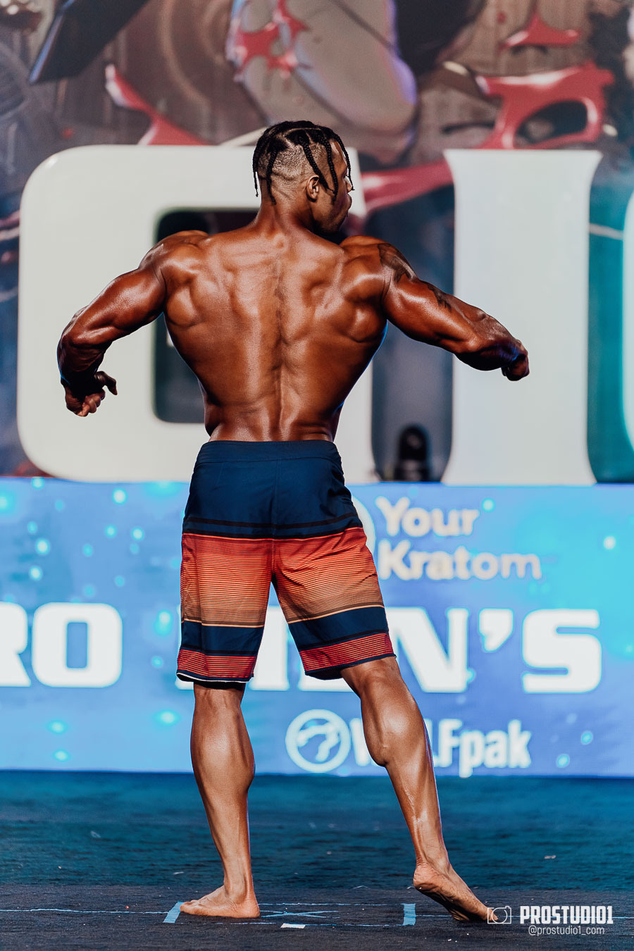 MEN’S FINAL IFBB PRO MASTERS. Photo & Video Production Studio #1