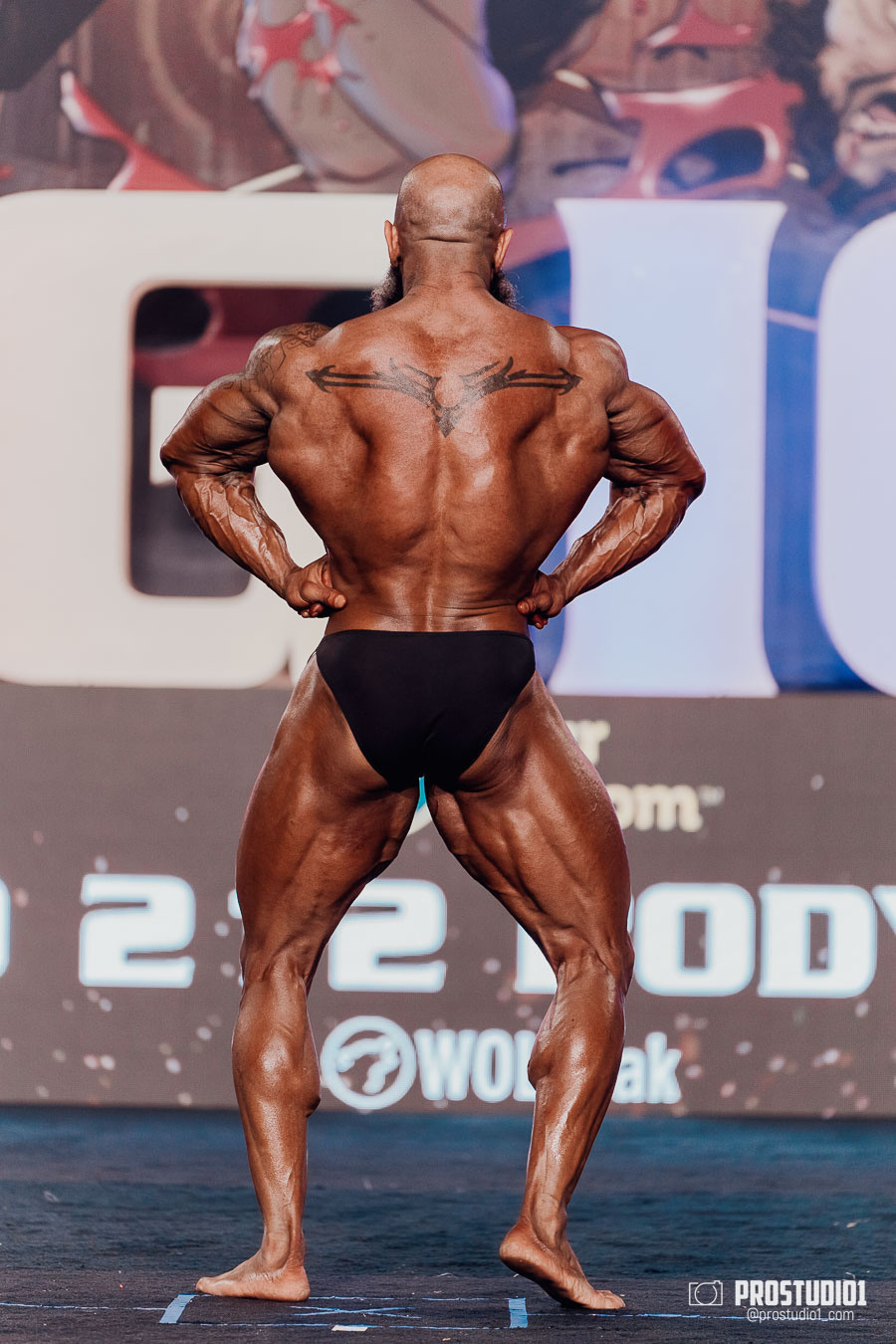 MEN’S FINAL IFBB PRO MASTERS. Photo & Video Production Studio #1