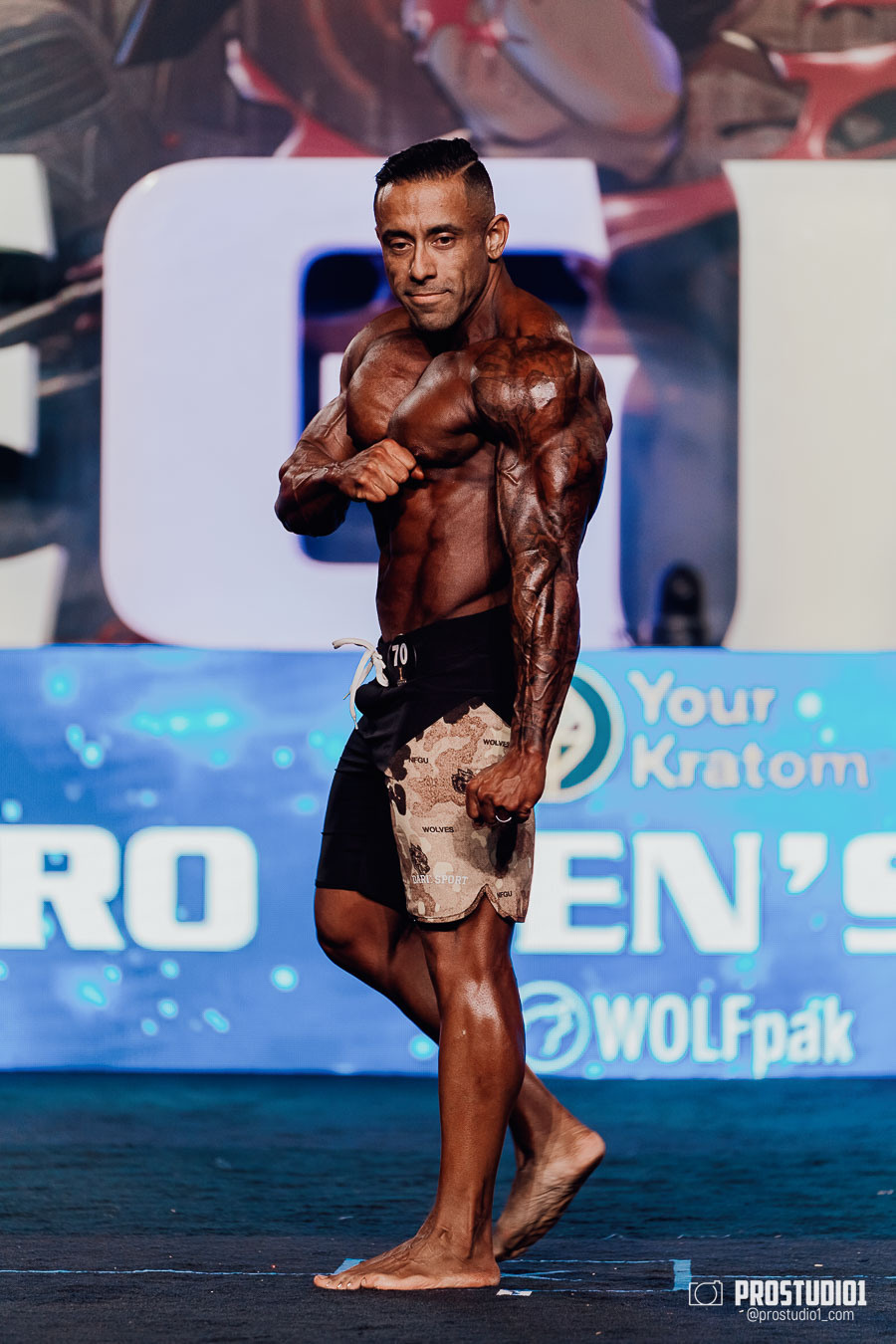 MEN’S FINAL IFBB PRO MASTERS. Photo & Video Production Studio #1