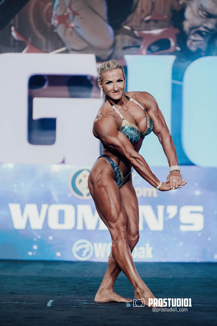 PRO WOMEN’S PHYSIQUE LEGION SPORTS FEST. Photo & Video Production Studio #1